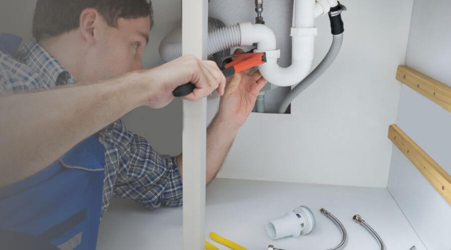 Professional expert plumbing services in St John, KS